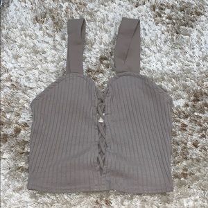 URBAN OUTFITTER CROP TOP